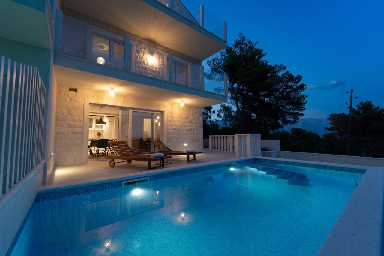 Bruna Villa