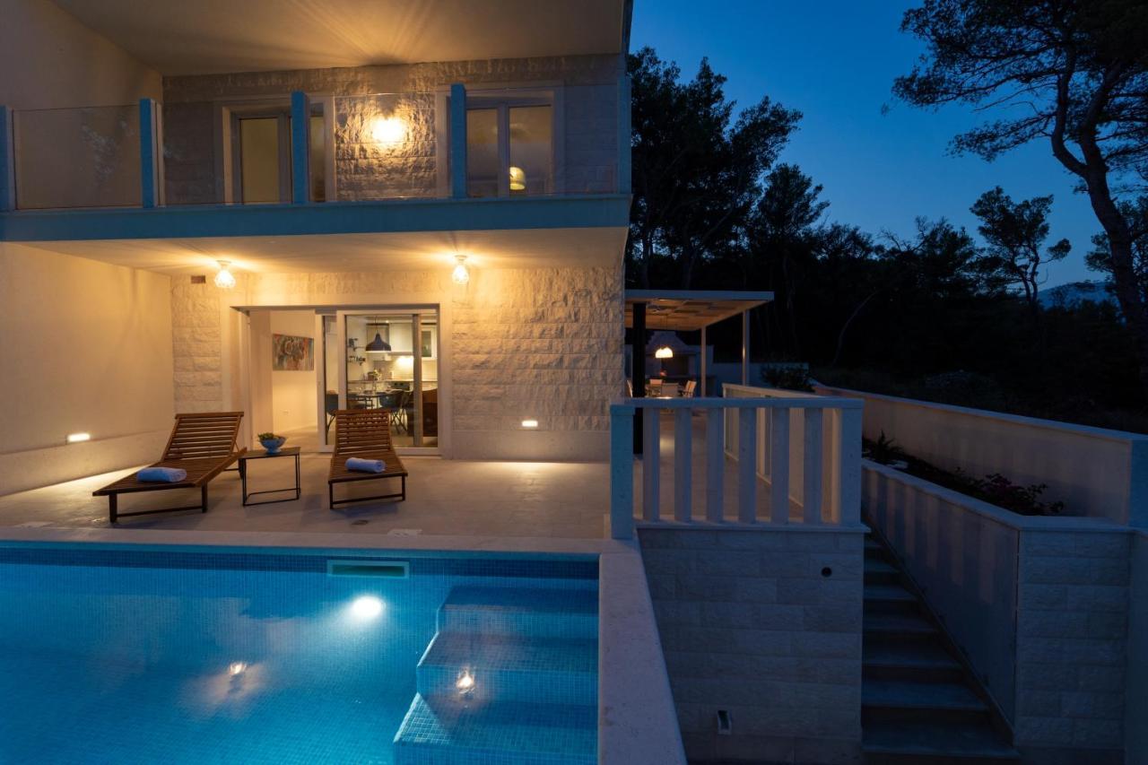 Bruna Villa